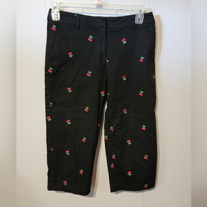 Briggs New York Black Capri Pants Embroidered Red Cherries Casual Petite 8P A435